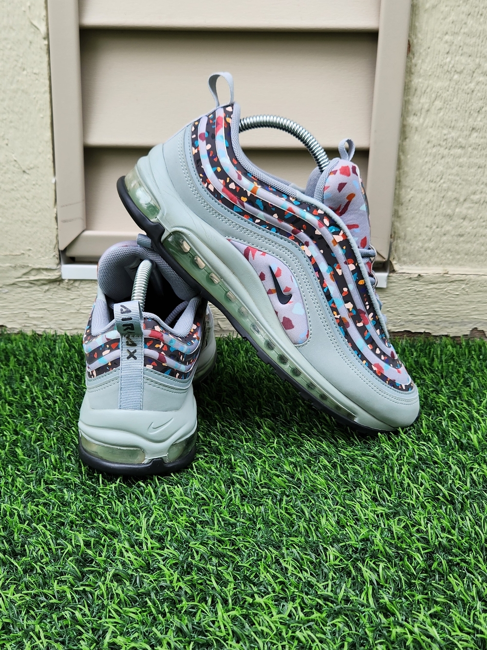 WMNS NIKE AIR MAX 97 ULTRA '17 PREMIUM "CONFETTI PACK" PUMICE SZ 9 [AO2325-001]